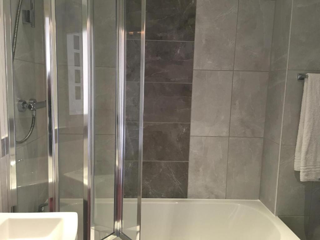 Grosvenor Hotel Rugby Dış mekan fotoğraf