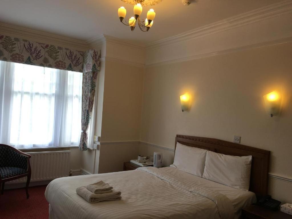Grosvenor Hotel Rugby Dış mekan fotoğraf