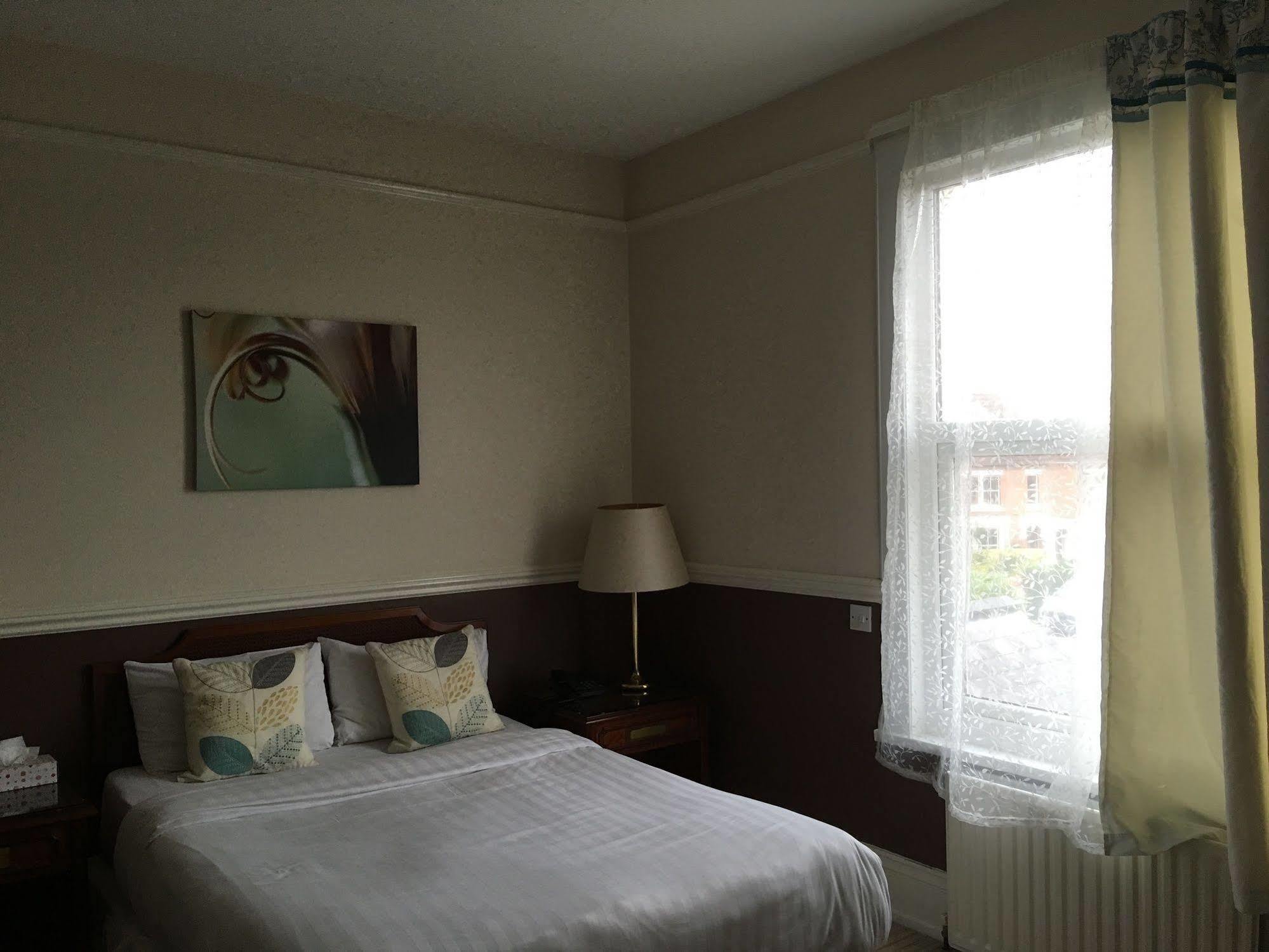 Grosvenor Hotel Rugby Dış mekan fotoğraf